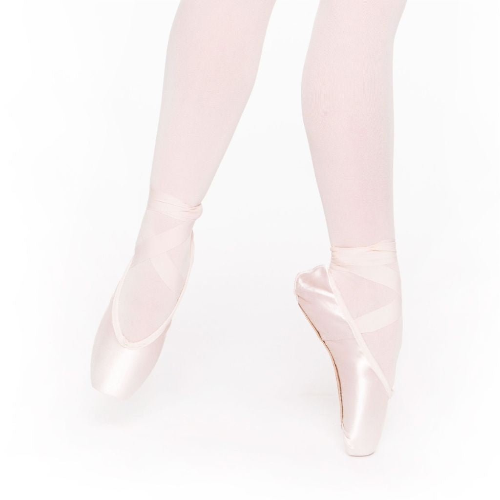 Akoya Pointe Shoe - St. Louis Dancewear - Russian Pointe